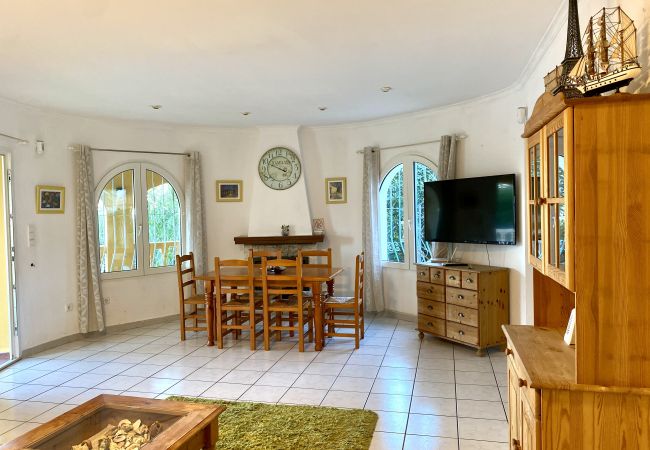 Villa en Denia - Villa Canoa-3-d vistas al mar, piscina MT003 Villa en Denia - Villa Canoa-3-d vistas al mar, piscina MT003