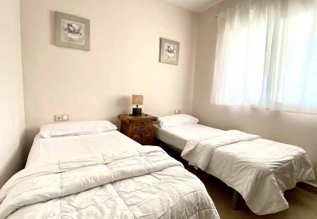 Apartamento en Denia - CARLTON 7 VYB salida directa a la playa y a un paso de Dénia Apartamento en Denia - CARLTON 7 VYB salida directa a la playa y a un paso de Dénia