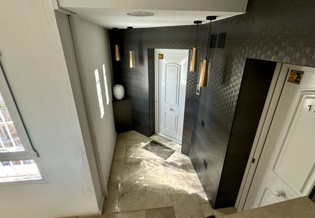 Apartamento en Denia - CARLTON 131 primera linea de playa gran terraza Apartamento en Denia - CARLTON 131 primera linea de playa gran terraza