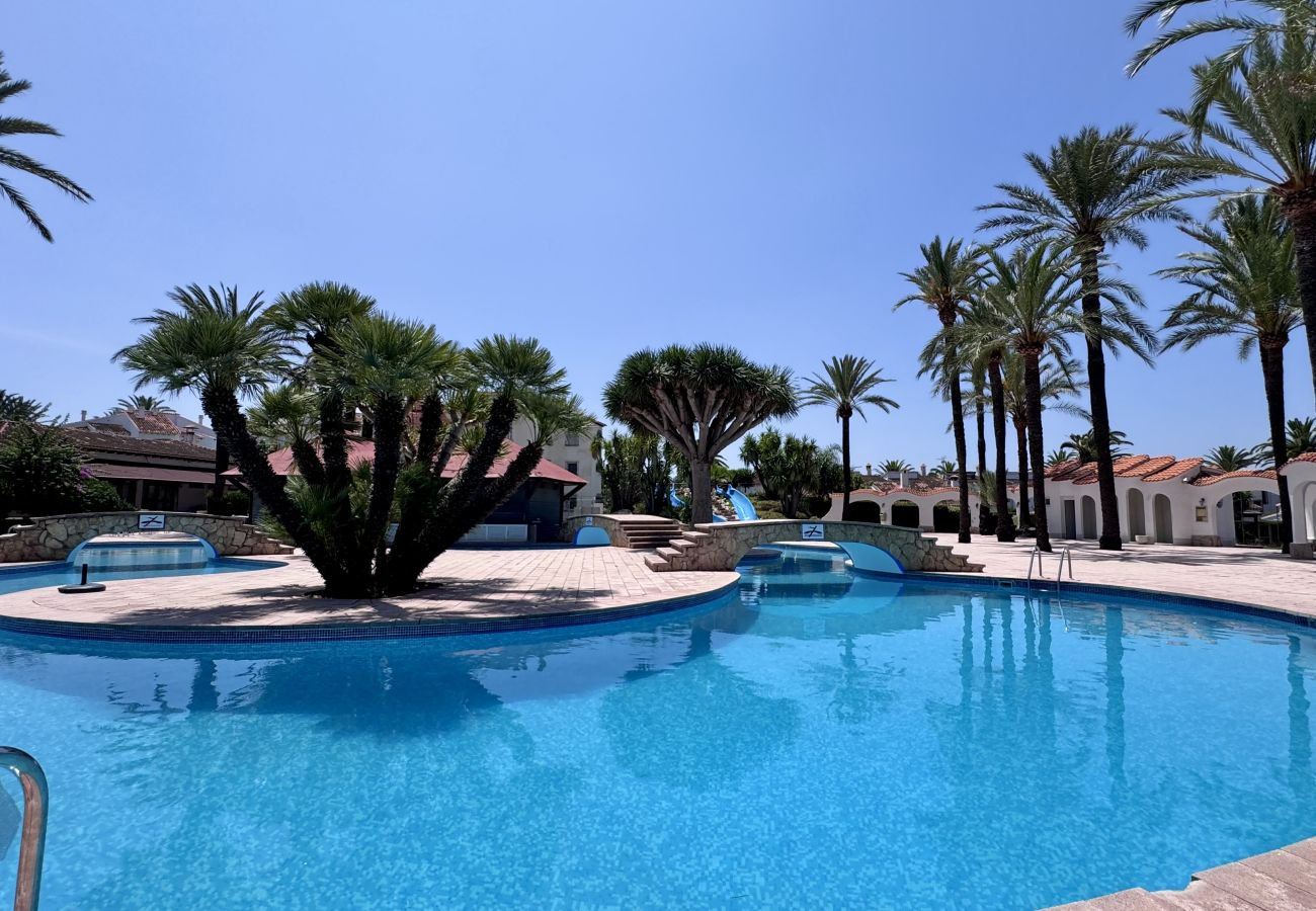 Bungalow en Denia - EL PALMAR 196 LM-019
