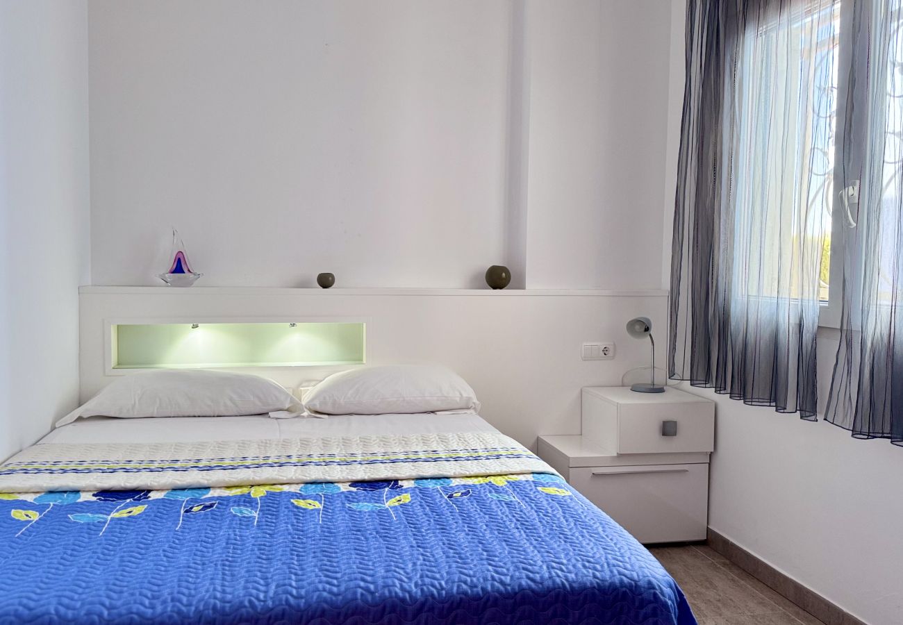 Apartamento en Denia - Marivent 3 hab VYB- LM 053