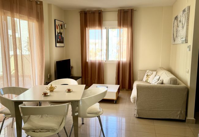 Ferienwohnung in Denia - CARLTON 5 Erste Strandreihe mit großer Terrasse Ferienwohnung in Denia - CARLTON 5 Erste Strandreihe mit großer Terrasse