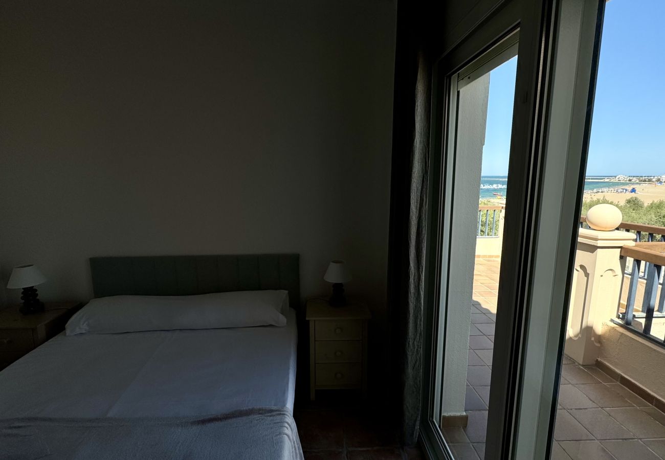 Apartment in Denia - CARLTON 131 beachfront, large terrace
