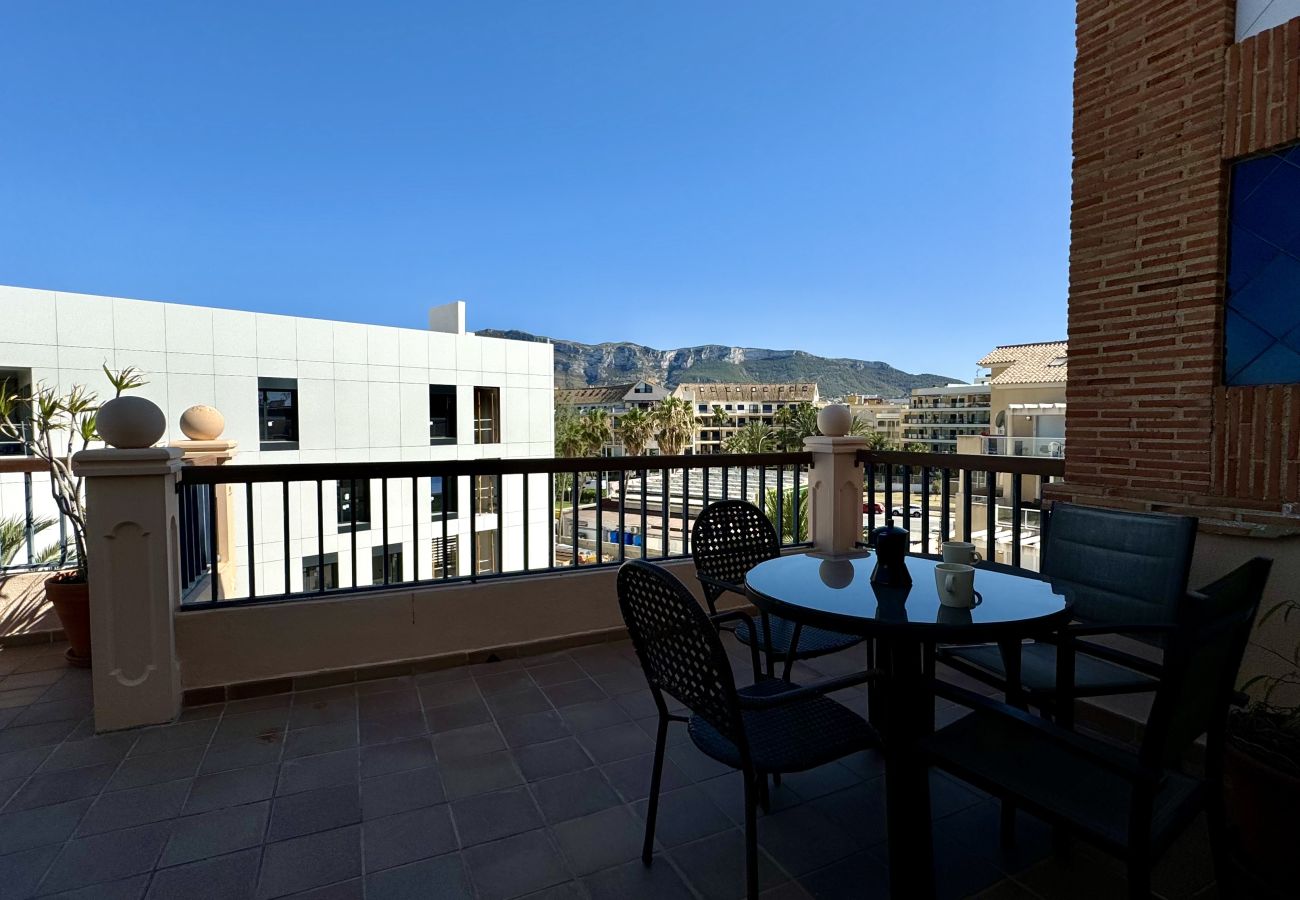 Apartment in Denia - CARLTON 131 beachfront, large terrace