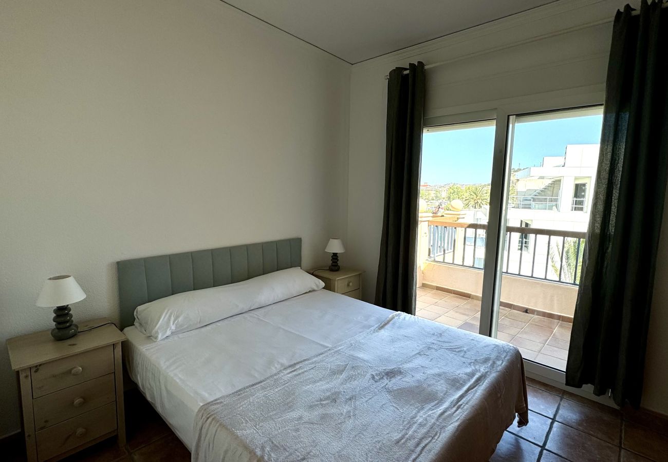 Apartment in Denia - CARLTON 131 beachfront, large terrace