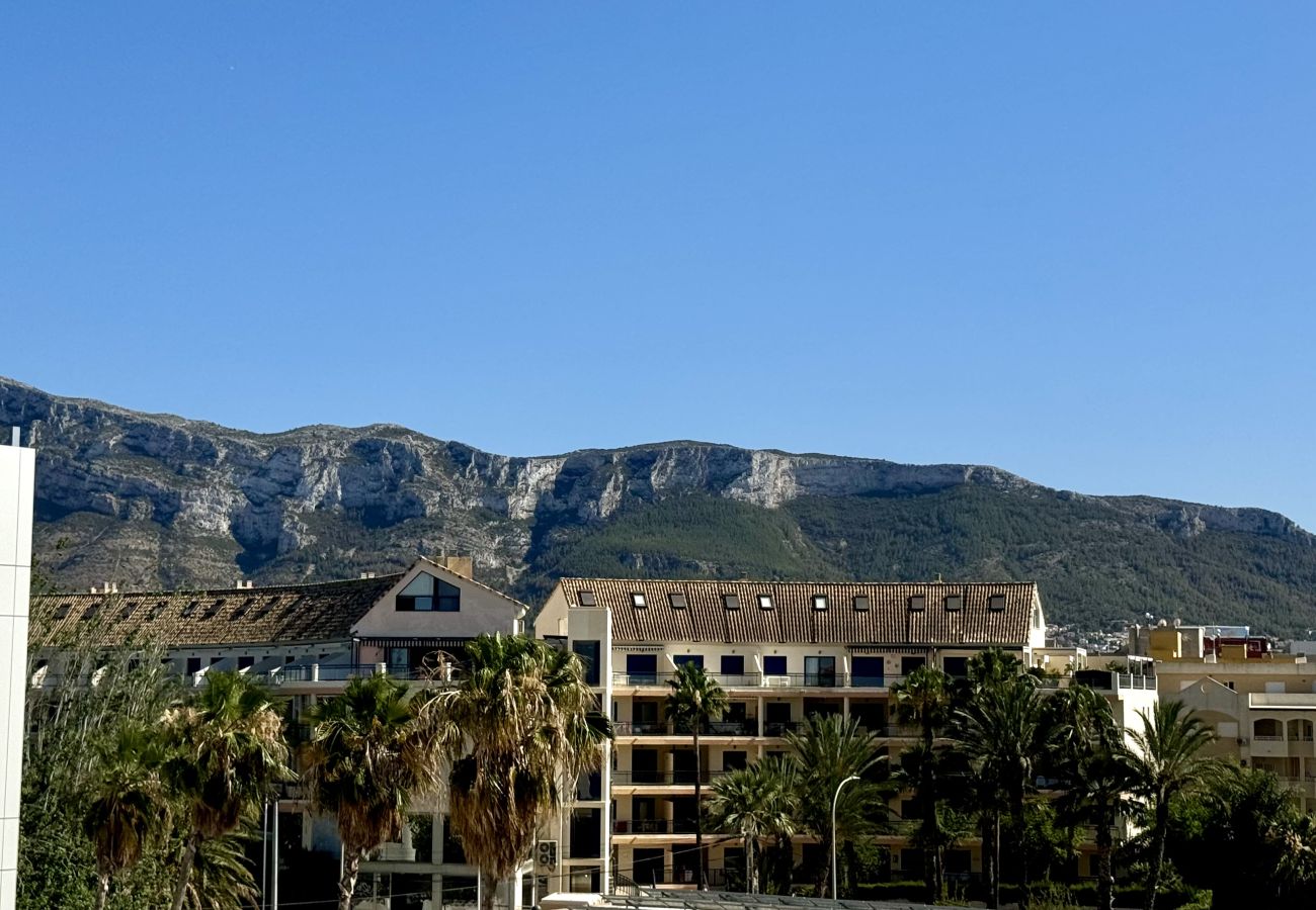Apartment in Denia - CARLTON 131 beachfront, large terrace