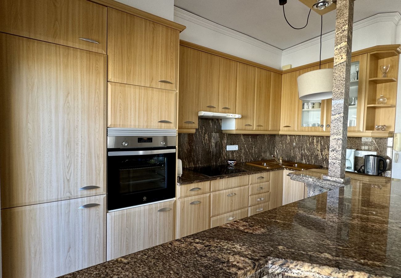Apartment in Denia - CARLTON 131 beachfront, large terrace