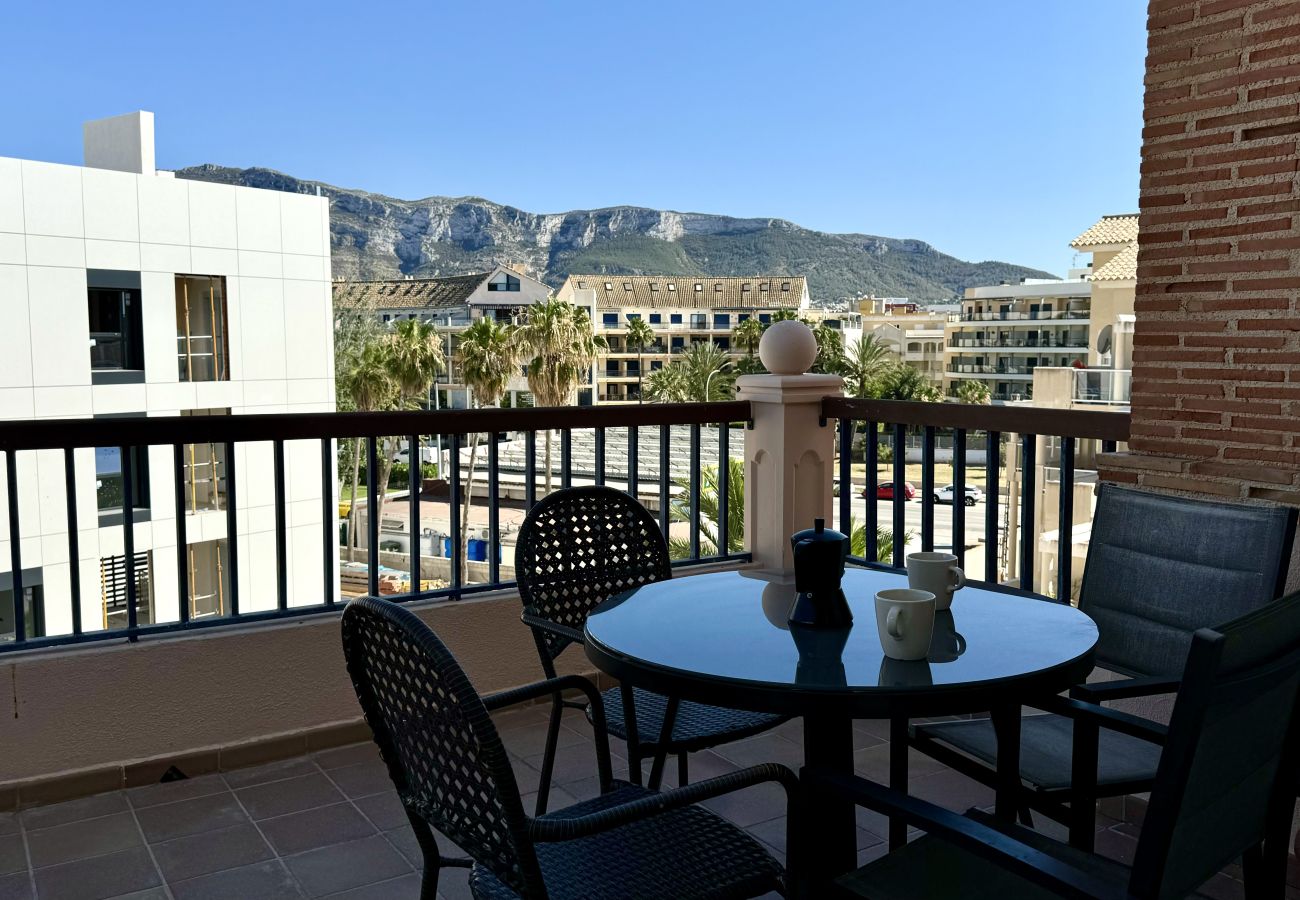 Apartment in Denia - CARLTON 131 beachfront, large terrace