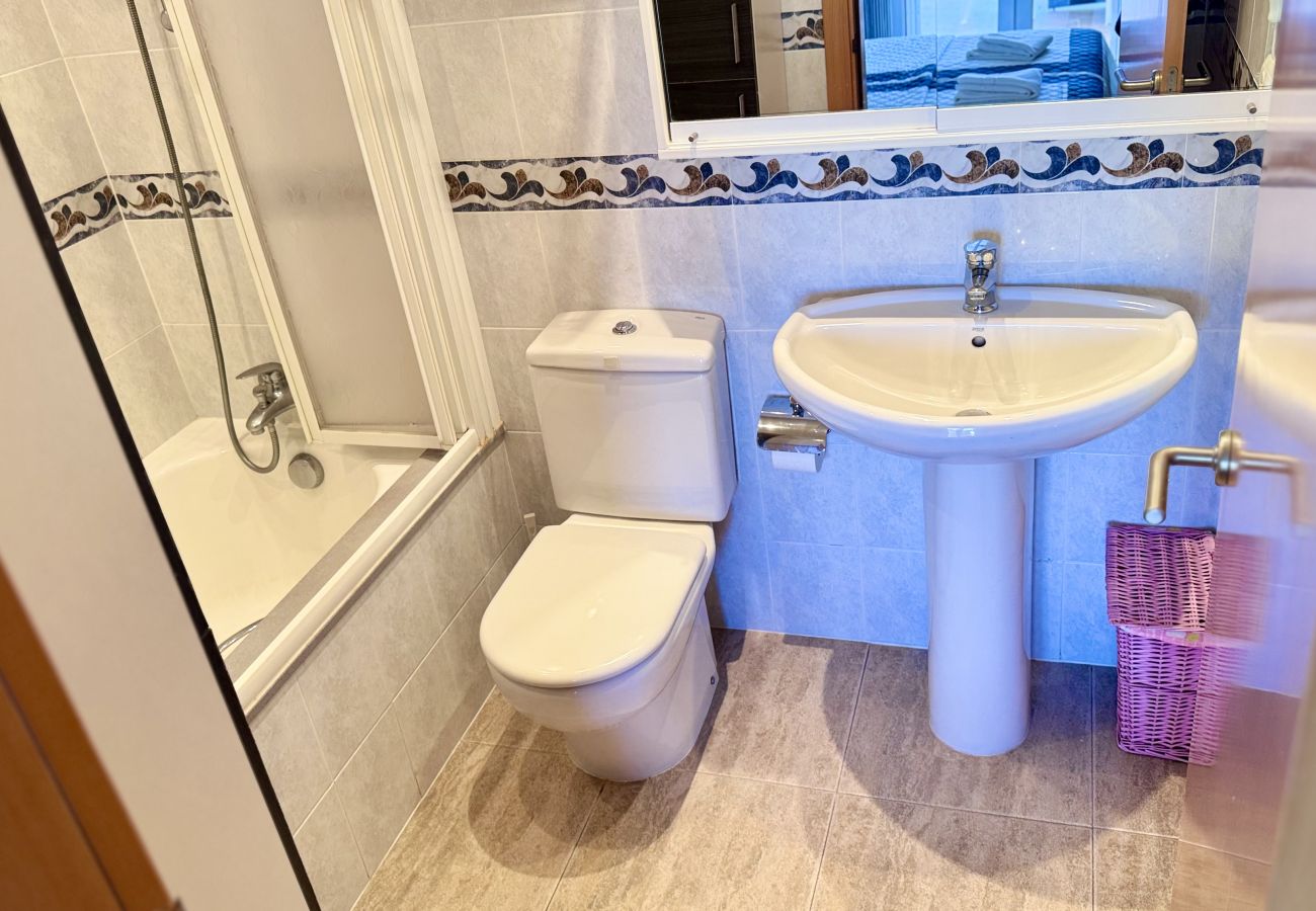 Apartment in Denia - Marivent 3 hab VYB LM -053