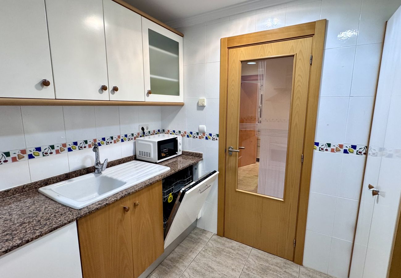 Apartment in Denia - Marivent 3 hab VYB LM -053