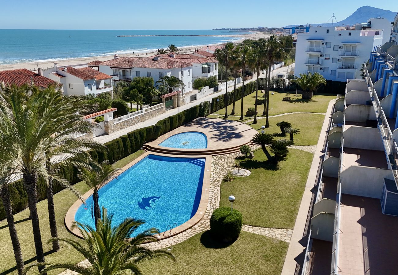 Апартаменты на Дения / Denia - Marivent 3 hab VYB LM-053