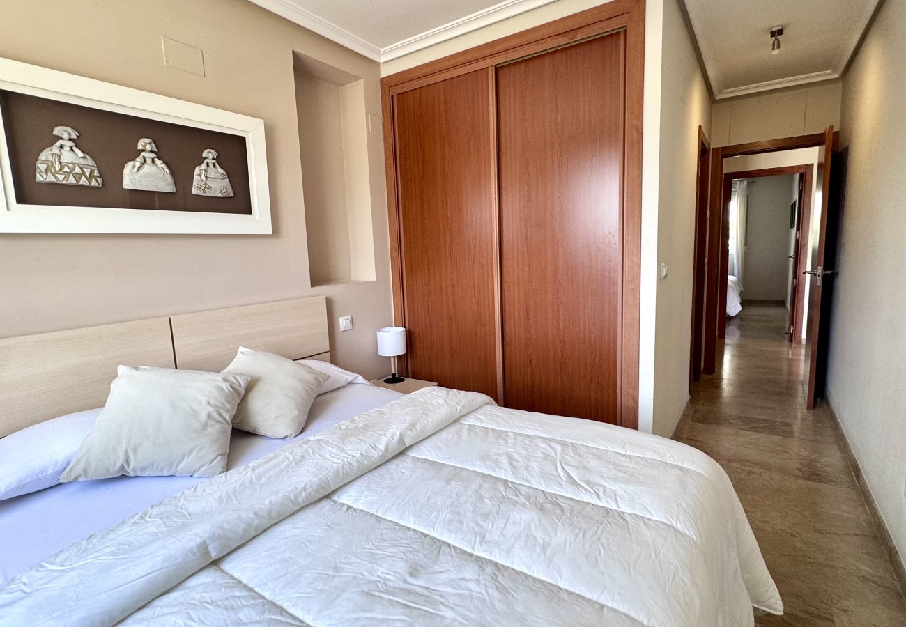 Апартаменты на Дения / Denia - RONDA  MAR ·B3 - Lm 038